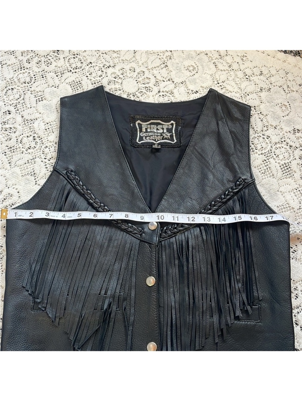 Leather vest size medium - Picture 8 of 10